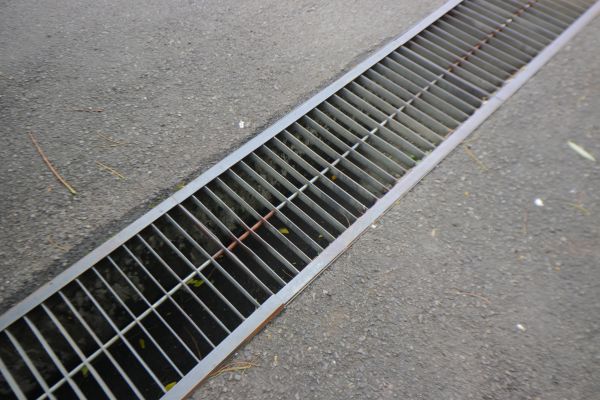 Cost of Driveway Drainage Service in Leland